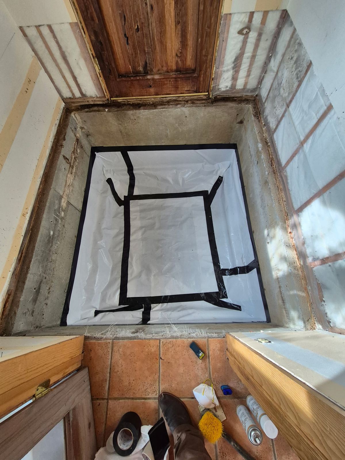 Sealed Containment Access — D&S Environmental project in Idaho